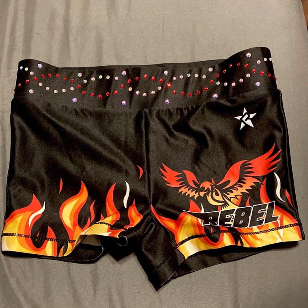 Yl Rebel shorts